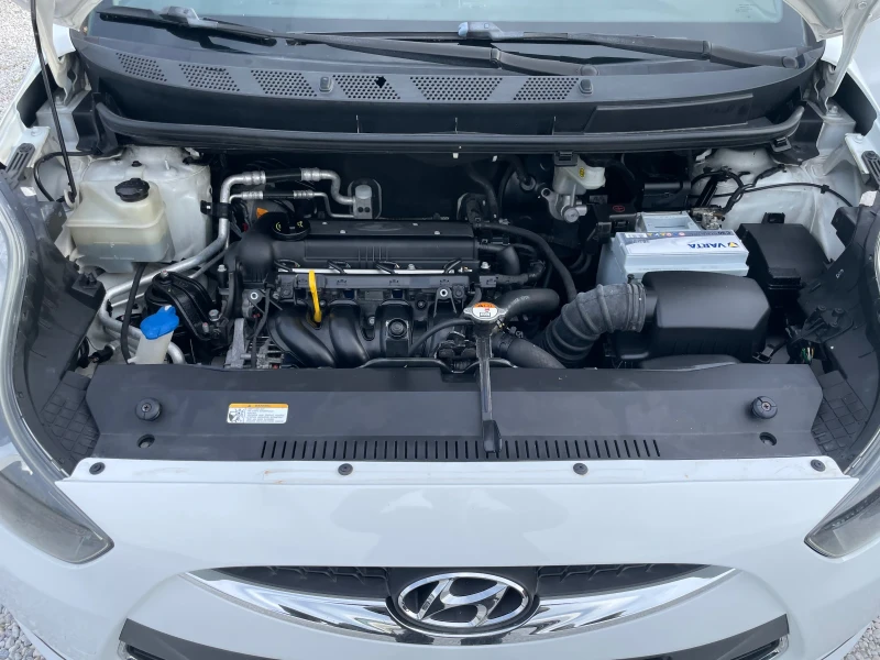 Hyundai Ix20 1.4 бензин 90кс , снимка 14 - Автомобили и джипове - 53540570