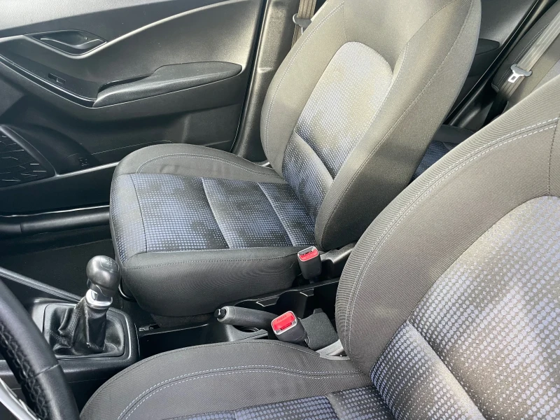 Hyundai Ix20 1.4 бензин 90кс , снимка 11 - Автомобили и джипове - 53540570