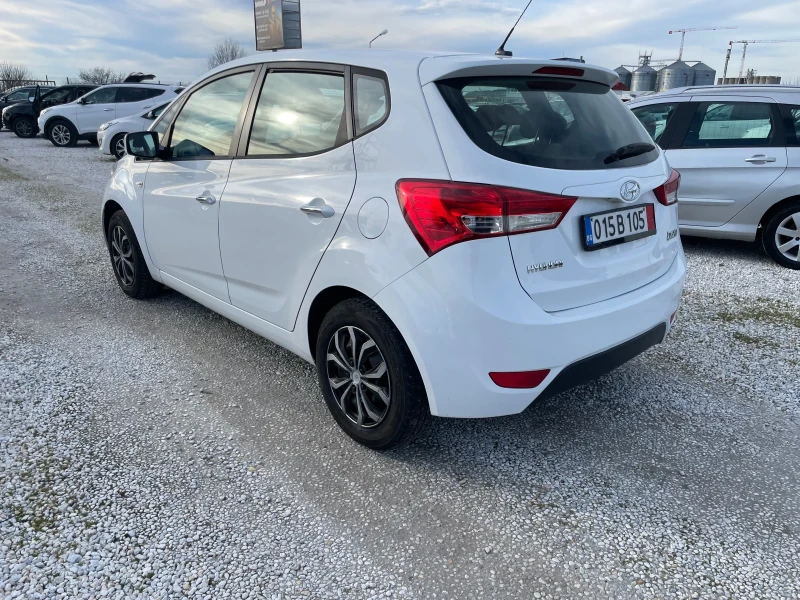 Hyundai Ix20 1.4 бензин 90кс , снимка 6 - Автомобили и джипове - 53540570