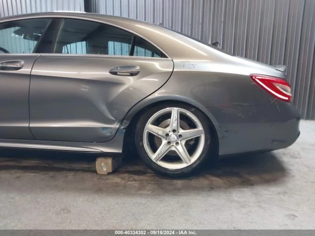 Mercedes-Benz CLS 550 4MATIC, снимка 14 - Автомобили и джипове - 47630704