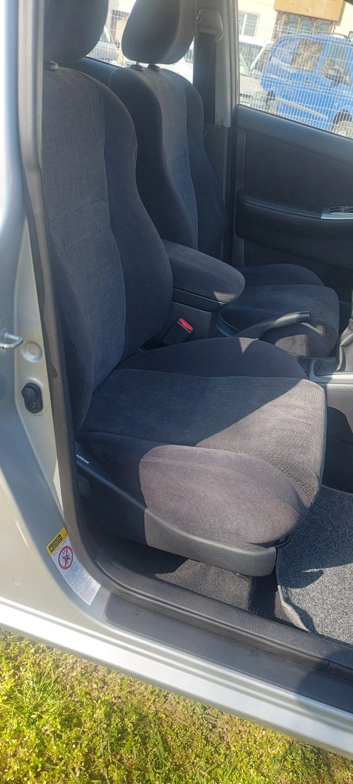 Toyota Corolla 2.0 d4d ����� | Mobile.bg � ����������� 9