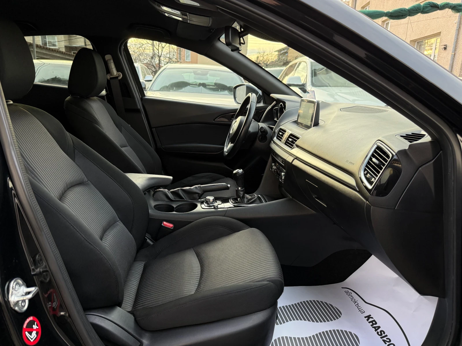 Mazda 3 2.0 SKYACTIVE 89000KM!!! BOSE NAVI KEYLESS XENON  | Mobile.bg   13