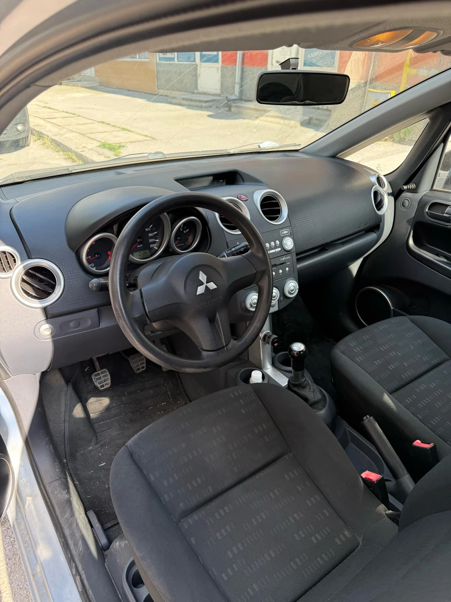 Mitsubishi Colt 1.3 | Mobile.bg — изображение 11