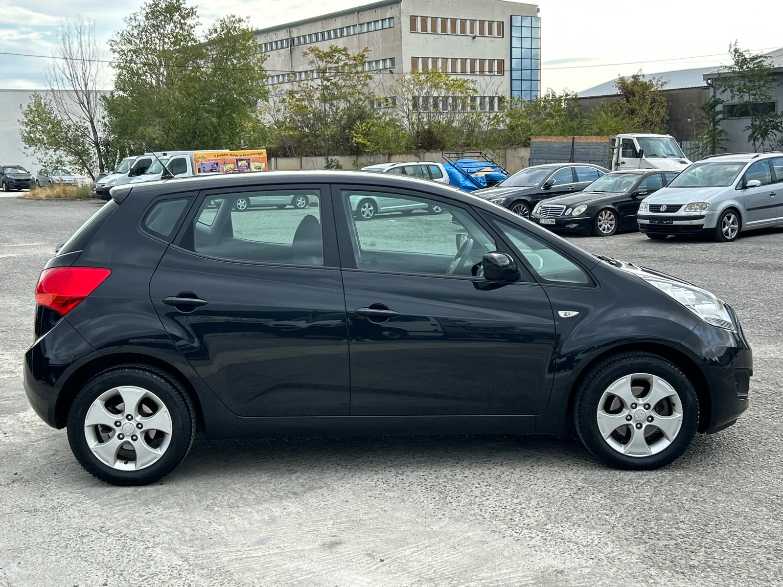 Kia Venga 1.4 CRDI 90к.с ТОП Състояние  - изображение 5