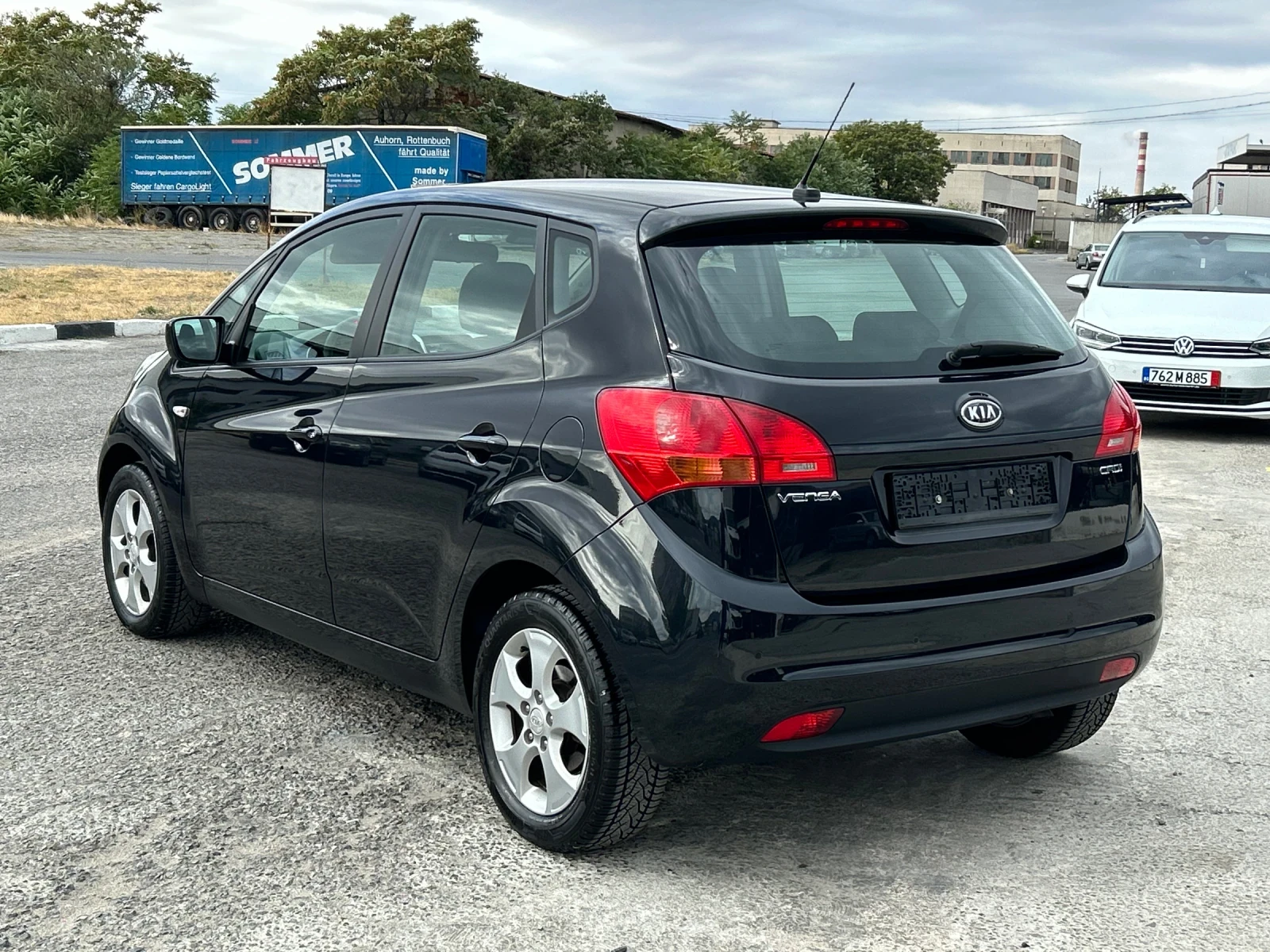 Kia Venga 1.4 CRDI 90к.с ТОП Състояние  - изображение 7