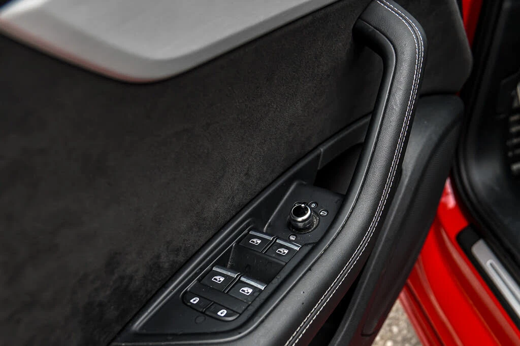 Audi S4 TFSI 3.0 * PROGRESSIV * АвтоКредит * (ЦЕНА ДО БГ) - изображение 4