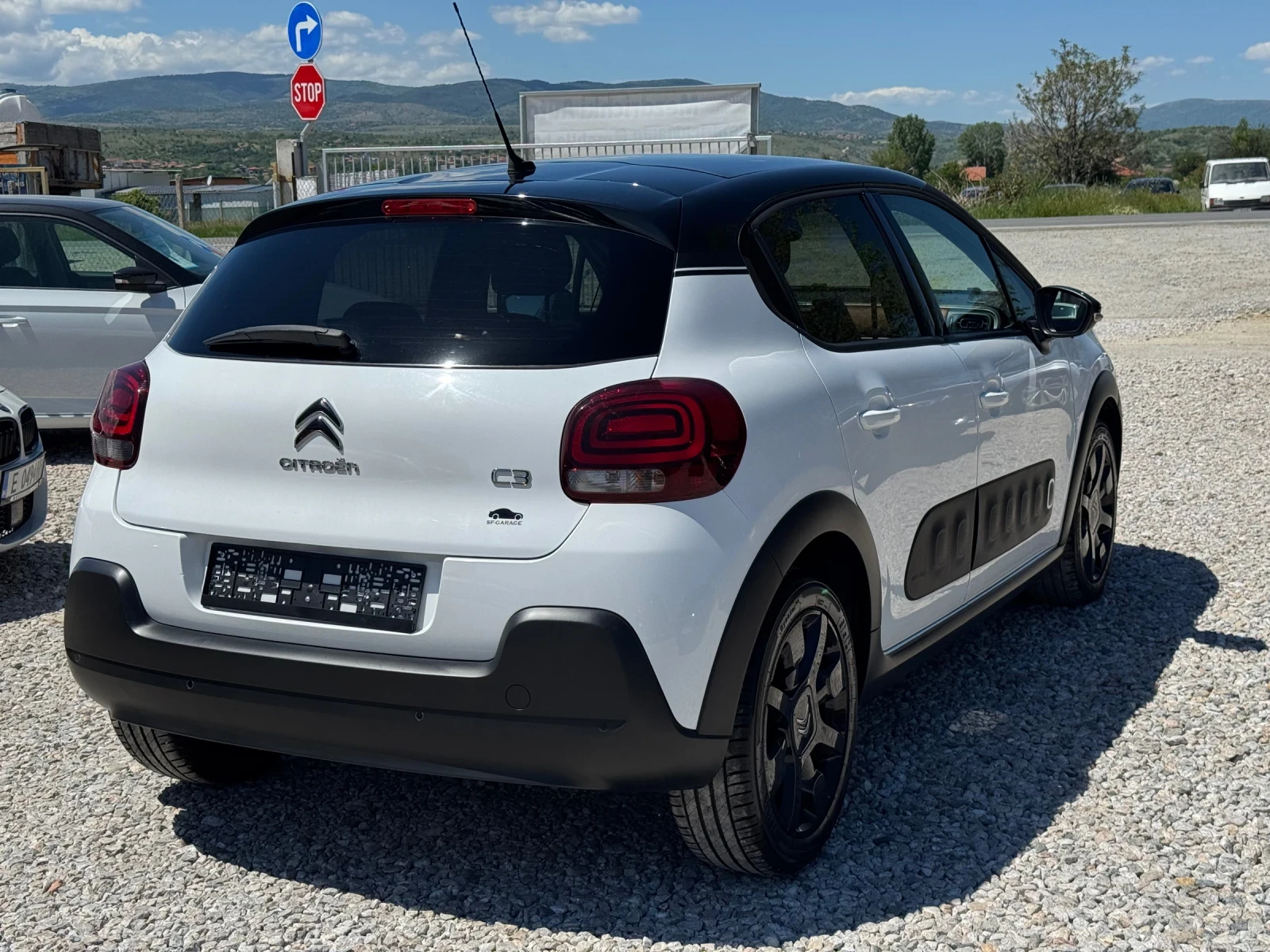 Citroen C3 1.2 PureTech , снимка 4 - Автомобили и джипове - 53650888