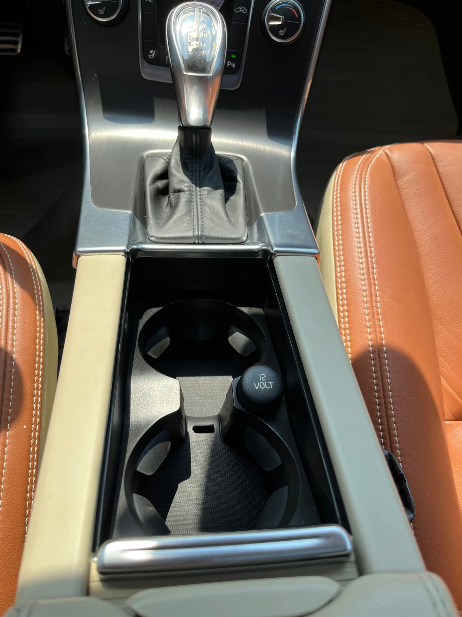 Volvo S60 D5 Polestar, снимка 7 - Автомобили и джипове - 53772272