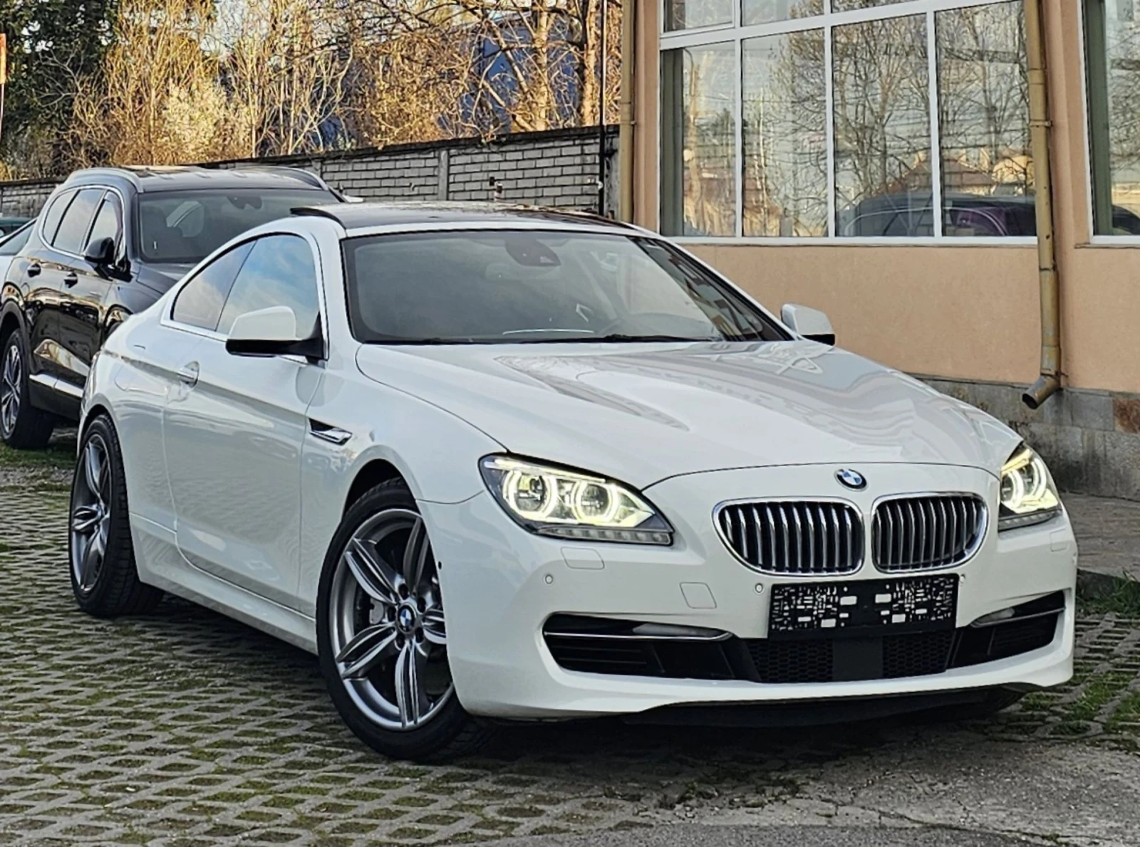 BMW 650 SoftClose HeadUp Обслужен , снимка 3 - Автомобили и джипове - 54115330