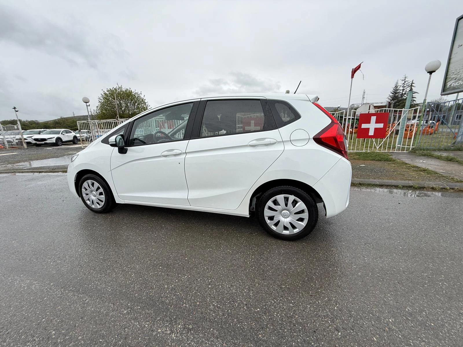 Honda Jazz Швейцария, снимка 5 - Автомобили и джипове - 54373929