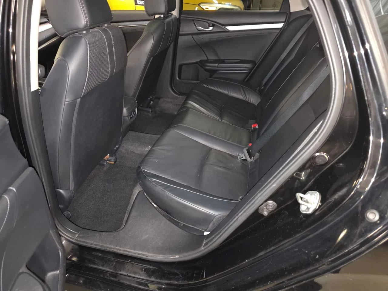 Honda Civic * Touring * 2 КЛЮЧА* ПОДГРЕВ* PANO* KEYLESS* , снимка 16 - Автомобили и джипове - 54489811