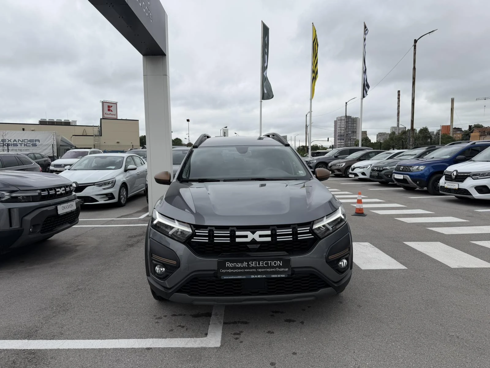 Dacia Jogger 1.0TCe 90k.c. LPG, снимка 3 - Автомобили и джипове - 54882124