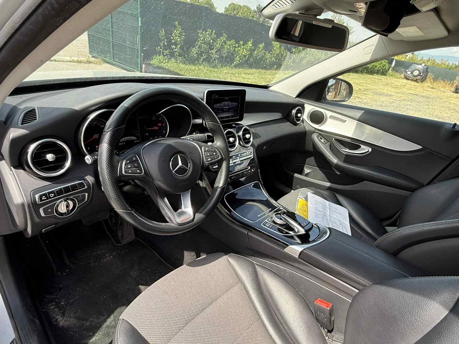Mercedes-Benz C 250, снимка 10 - Автомобили и джипове - 55015078