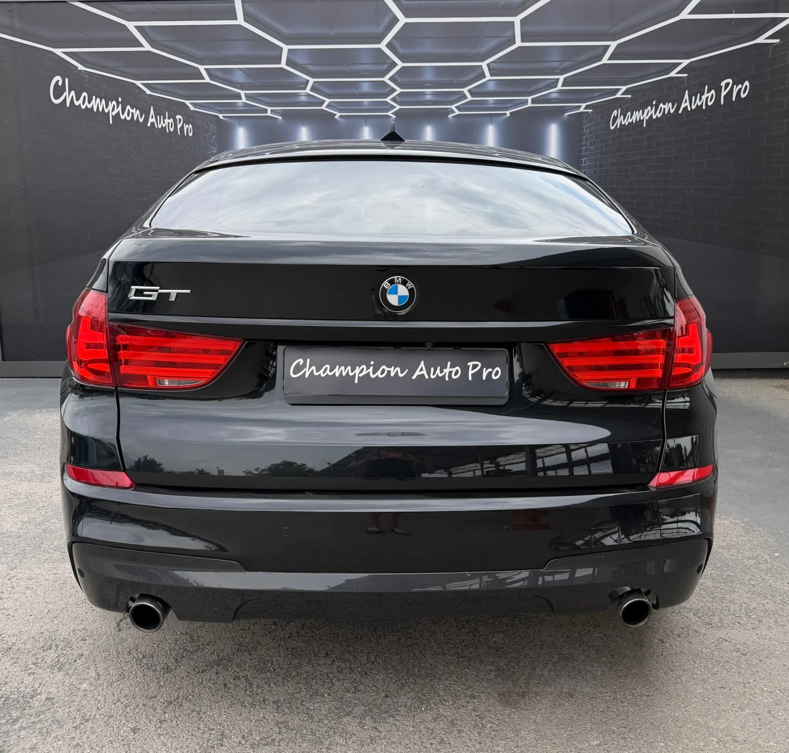 BMW 5 Gran Turismo M-Packet XDrive, снимка 5 - Автомобили и джипове - 55652676