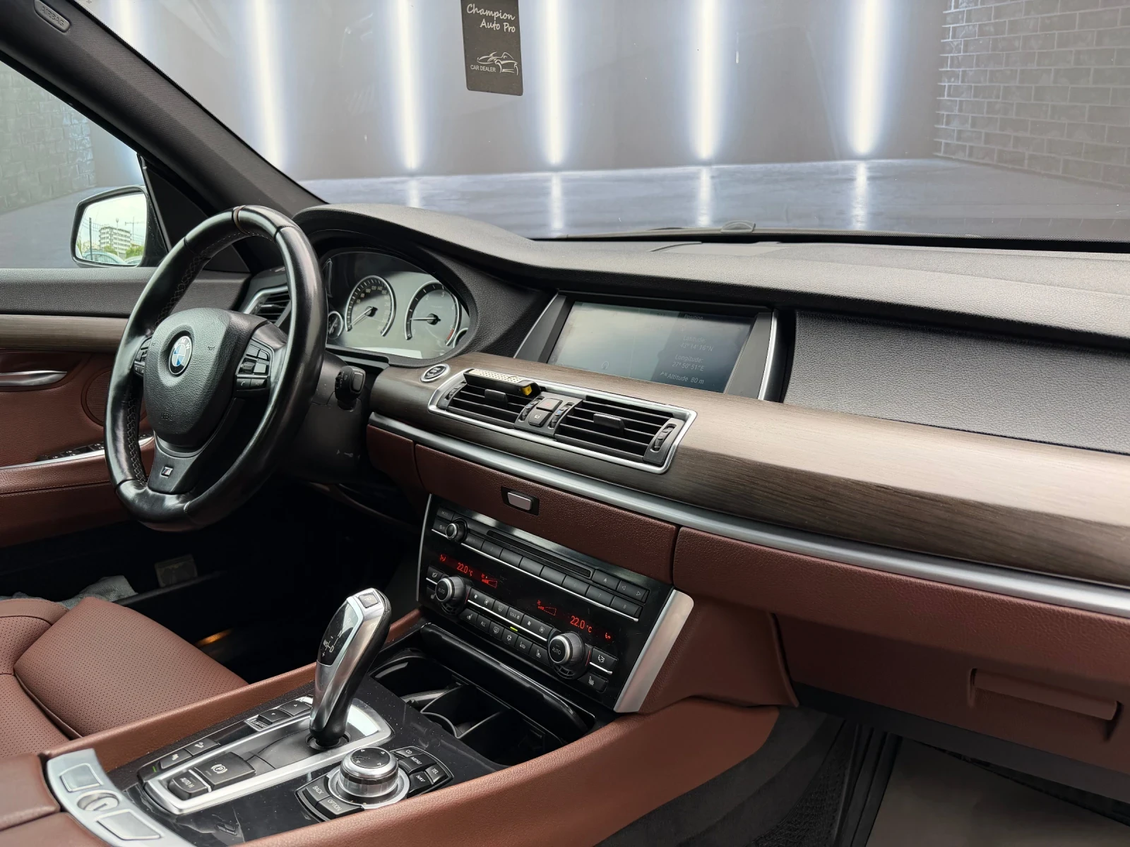 BMW 5 Gran Turismo M-Packet XDrive, снимка 11 - Автомобили и джипове - 55652676