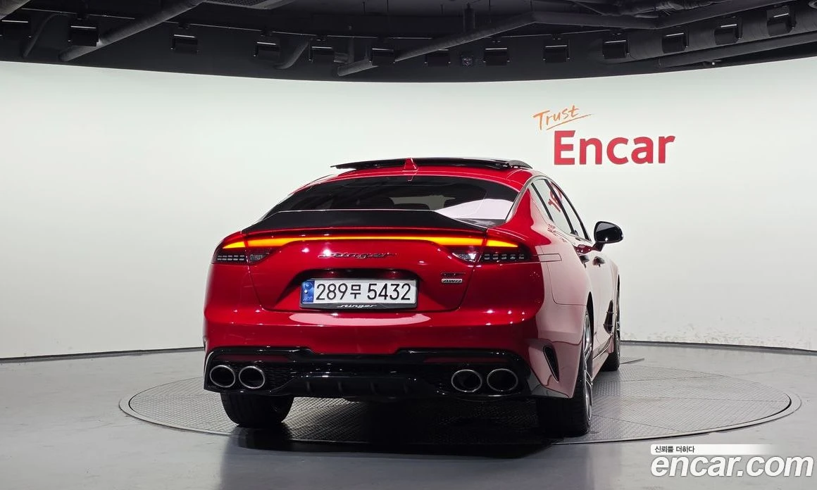 Kia Stinger 3.3 Turbo AWD GT, снимка 4 - Автомобили и джипове - 55807295