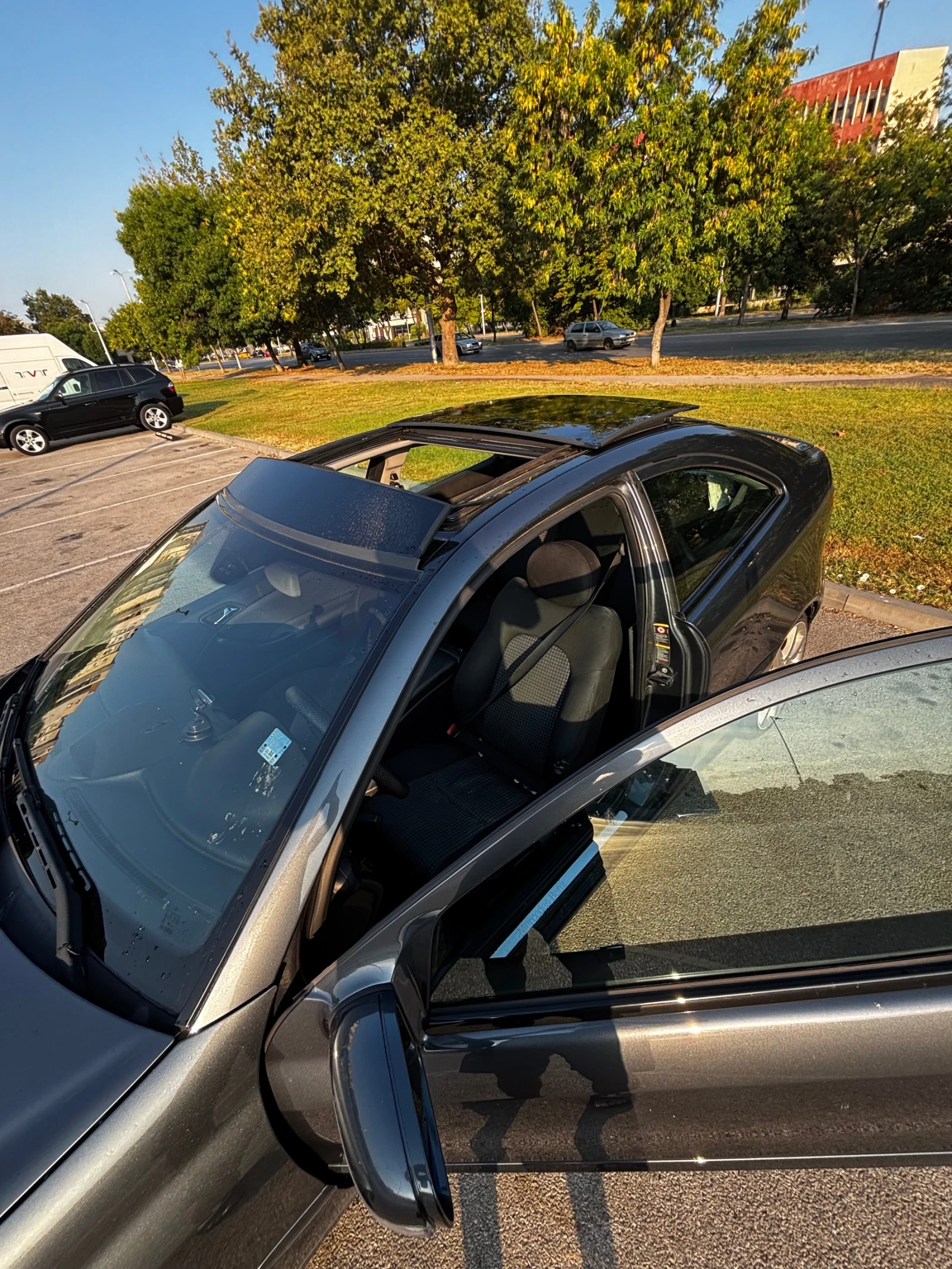 Mercedes-Benz C 200, снимка 5 - Автомобили и джипове - 55985718