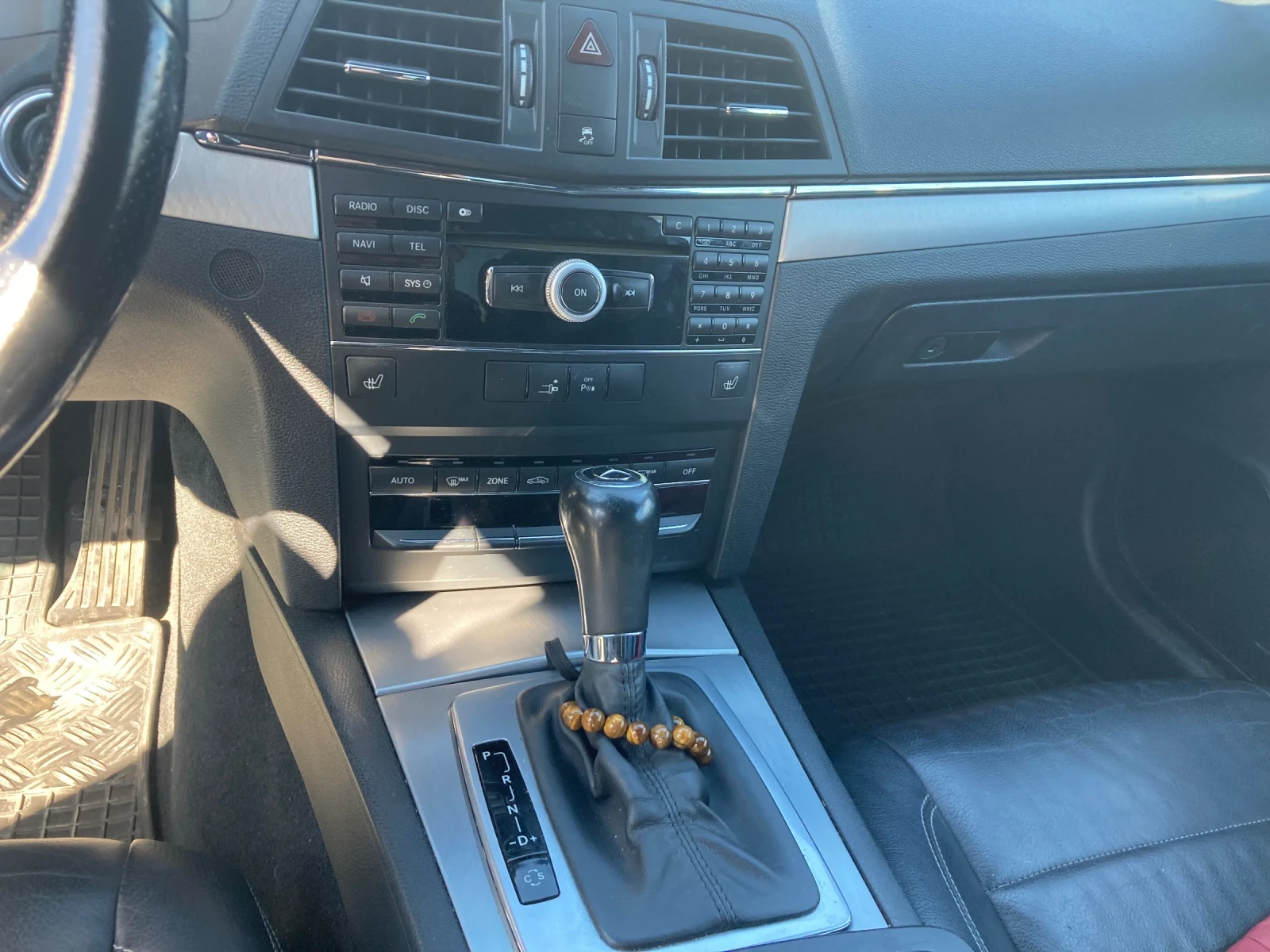 Mercedes-Benz E 350, снимка 11 - Автомобили и джипове - 56047910