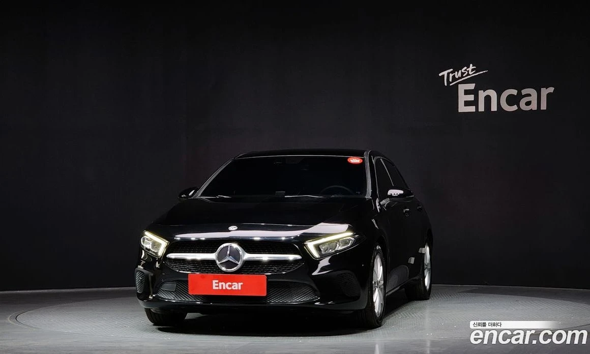 Mercedes-Benz A 220 A220 Hatchback, снимка 3 - Автомобили и джипове - 56117021