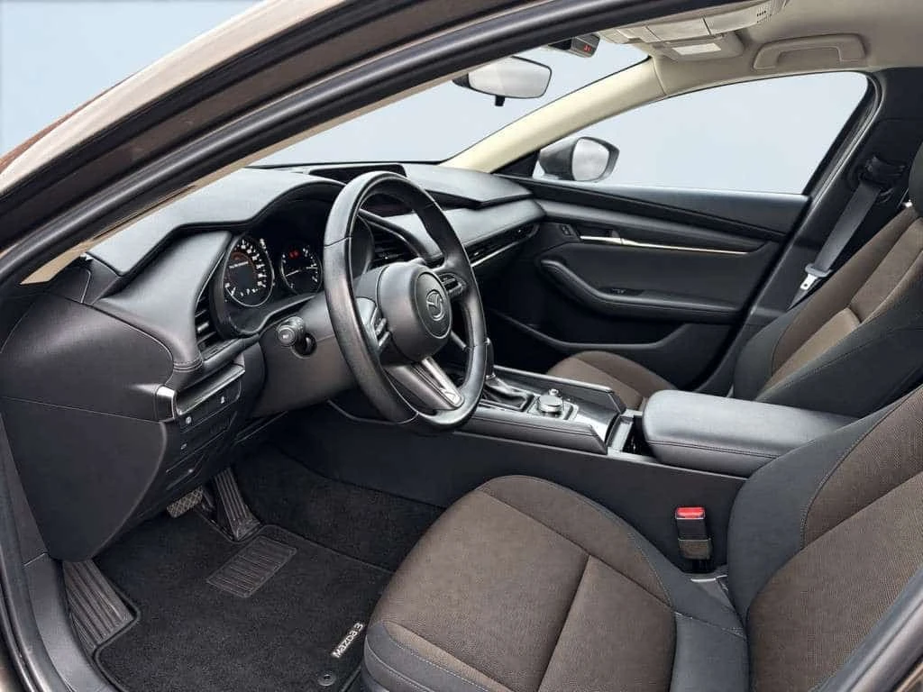 Mazda 3 * 2.5 AWD GS Skyactiv | Clean Carfax | CarPlay/And | Mobile.bg � ����������� 11