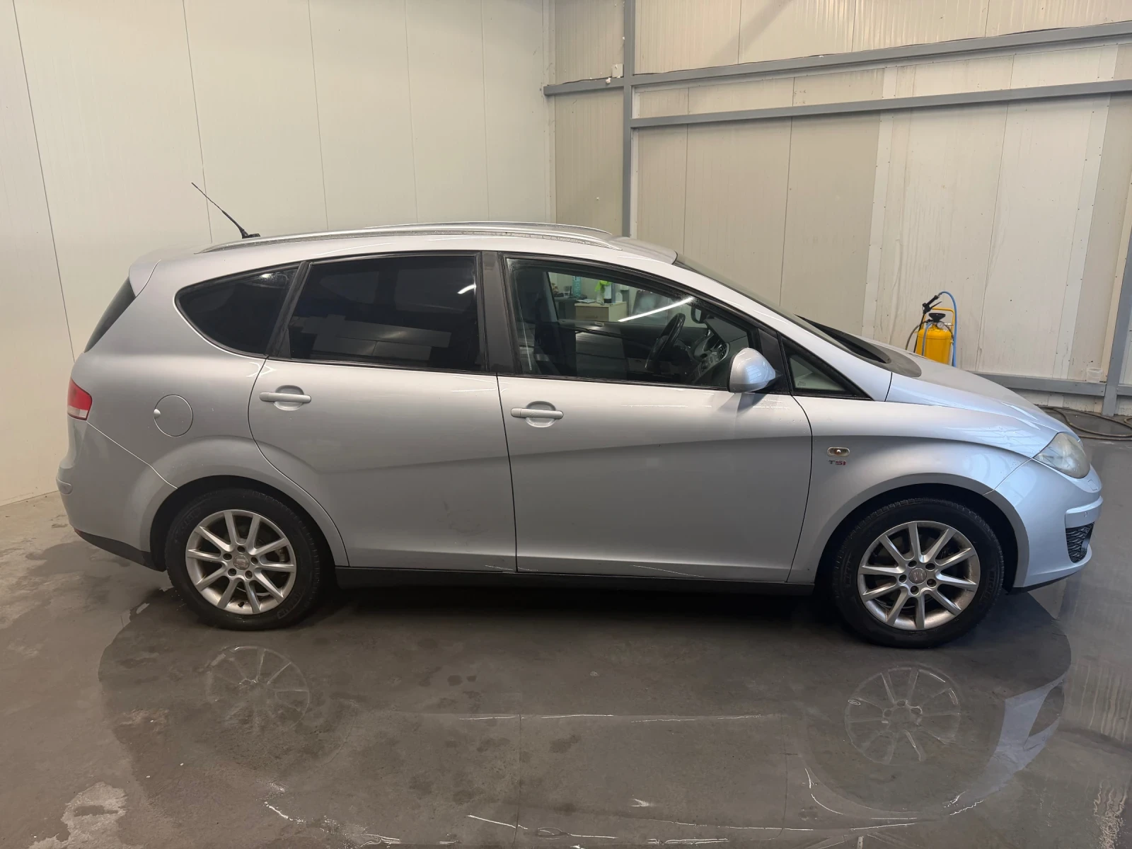 Seat Altea XL, снимка 3 - Автомобили и джипове - 56529013
