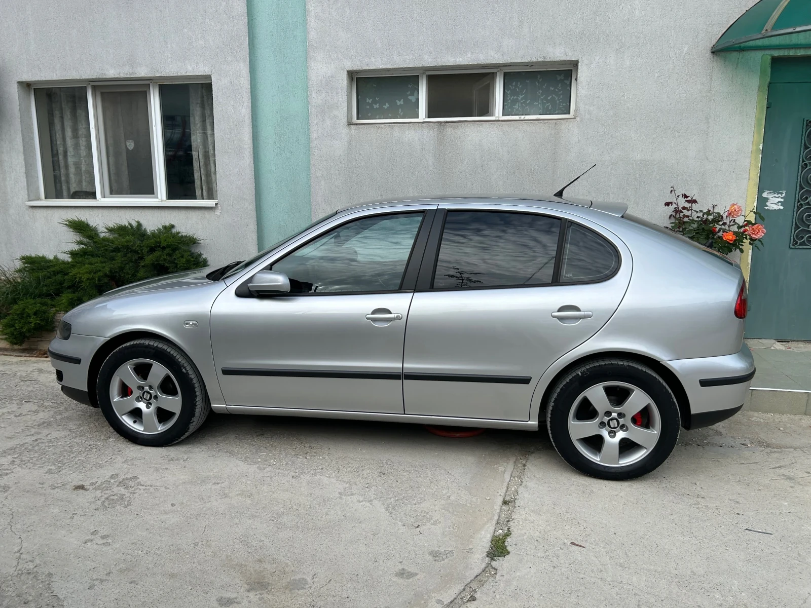 Seat Leon, снимка 3 - Автомобили и джипове - 56543818