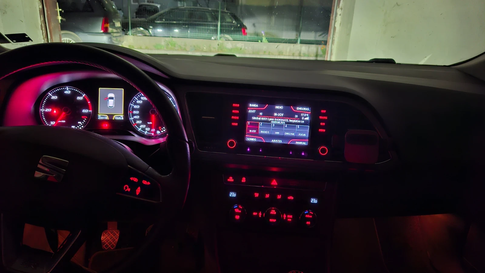 Seat Leon 2.0TDI  150 FR LED | Mobile.bg � ����������� 9