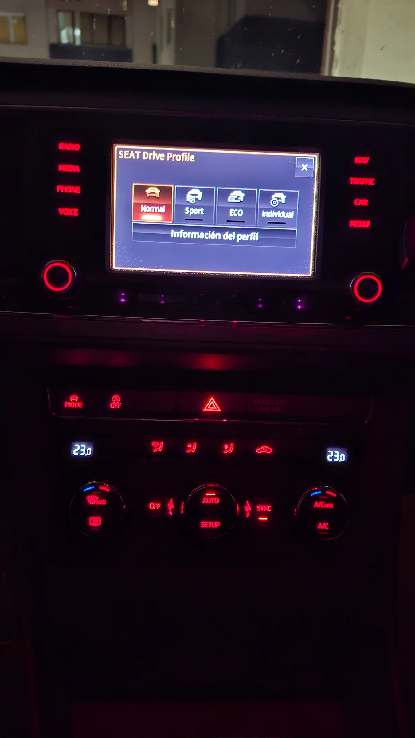 Seat Leon 2.0TDI  150 FR LED | Mobile.bg � ����������� 8