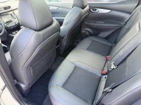 Nissan Qashqai 1.2i PANORAMA* Key less* 360 Camera* , снимка 9