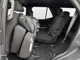 Toyota 4runner 4WD | 7 Pass | CarPlay | Камера | 2.4L Turbo, снимка 15
