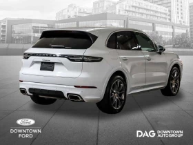 Porsche Cayenne * AWD * АВТОКРЕДИТ * ГЛАВНО ПРЕДСТАВИТЕЛСТВО, снимка 5