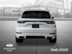 Porsche Cayenne * AWD * АВТОКРЕДИТ * ГЛАВНО ПРЕДСТАВИТЕЛСТВО, снимка 4