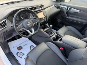 Nissan Qashqai 1.2i PANORAMA* Key less* 360 Camera* , снимка 4 - Автомобили и джипове - 53360487