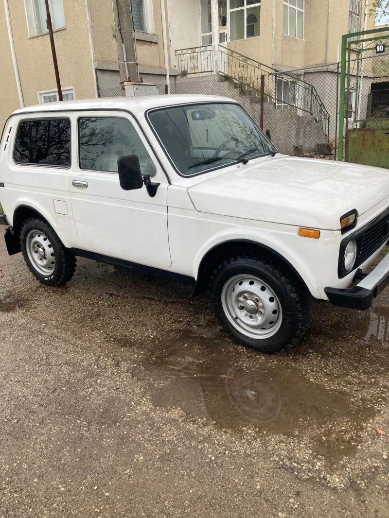 Lada Niva, снимка 3 - Автомобили и джипове - 47760299