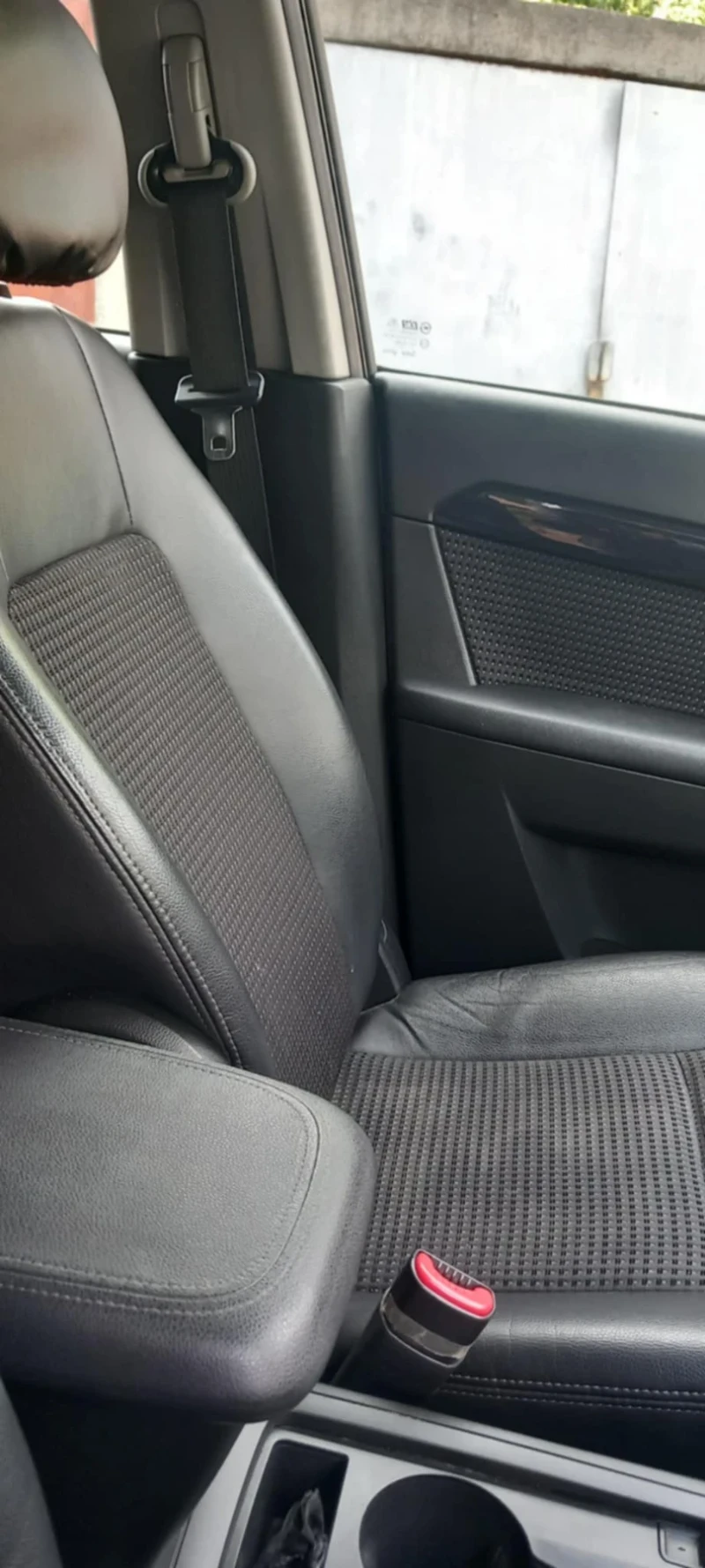 Chevrolet Captiva, снимка 7 - Автомобили и джипове - 52492873