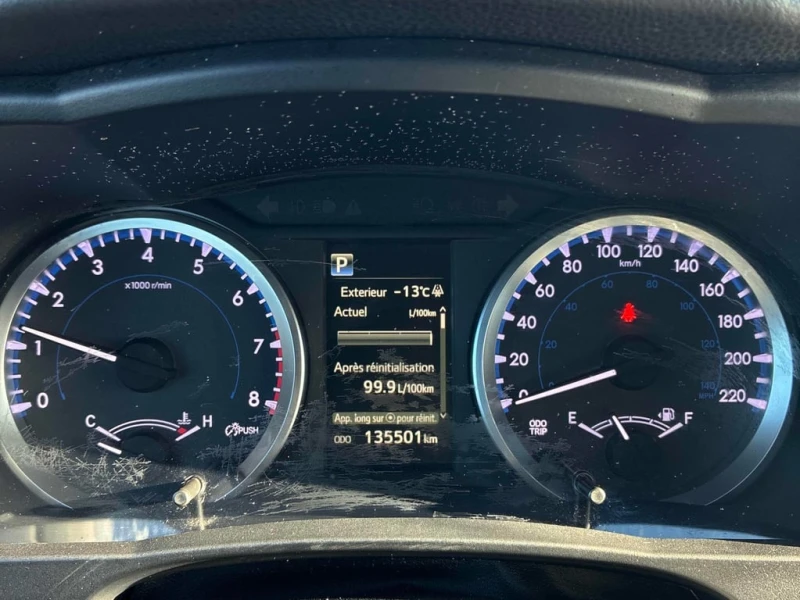 Toyota Highlander * LE * CARFAX * БЕЗ ПЪРВОНАЧАЛНА ВНОСКА, снимка 8 - Автомобили и джипове - 52673806