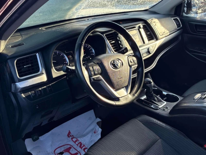 Toyota Highlander * LE * CARFAX * БЕЗ ПЪРВОНАЧАЛНА ВНОСКА, снимка 5 - Автомобили и джипове - 52673806