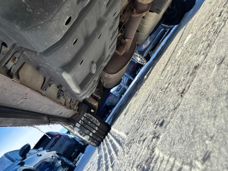 Toyota Highlander * LE * CARFAX * БЕЗ ПЪРВОНАЧАЛНА ВНОСКА, снимка 11 - Автомобили и джипове - 52673806