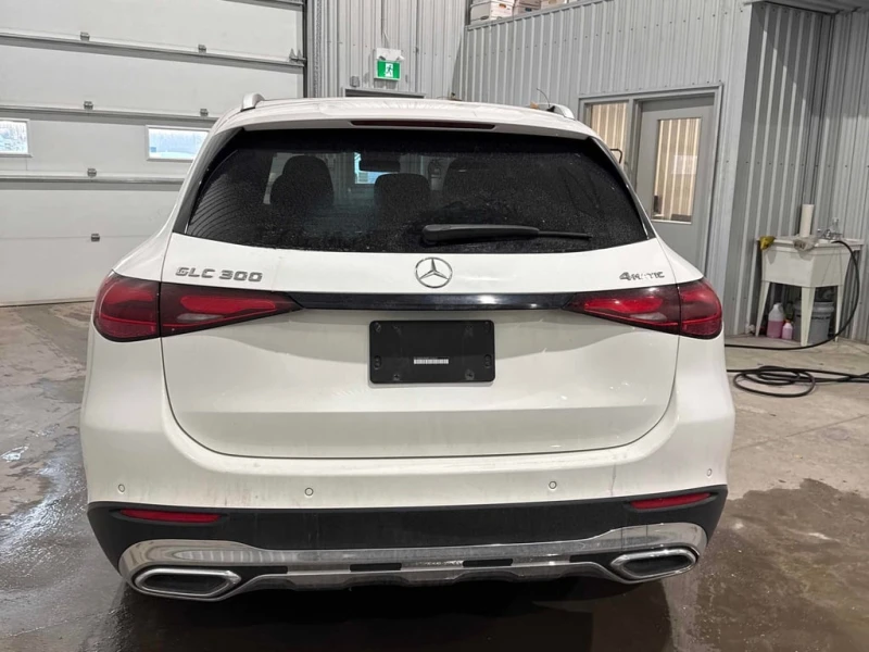 Mercedes-Benz GLC 300 * CARFAX * БЕЗ ПЪРВОНАЧАЛНА ВНОСКА, снимка 4 - Автомобили и джипове - 52681362