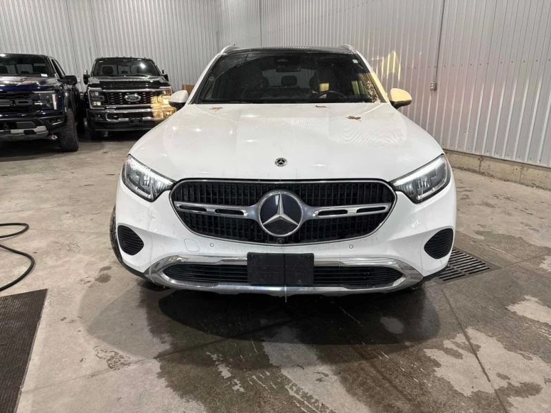 Mercedes-Benz GLC 300 * CARFAX * БЕЗ ПЪРВОНАЧАЛНА ВНОСКА, снимка 6 - Автомобили и джипове - 52681362