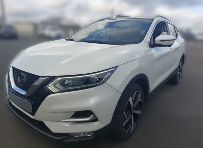 Nissan Qashqai 1.2i PANORAMA* Key less* 360 Camera* 