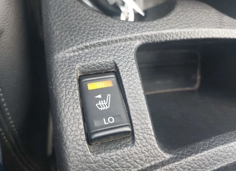 Nissan Qashqai 1.2i PANORAMA* Key less* 360 Camera* , снимка 6 - Автомобили и джипове - 53190962