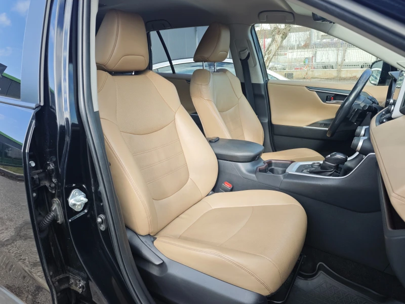 Toyota Rav4 4X4 hybrid Full, снимка 11 - Автомобили и джипове - 53506418