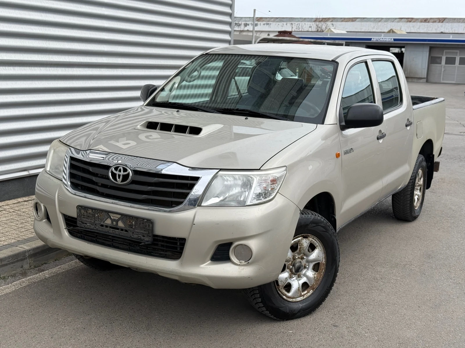 Toyota Hilux 2, 5D4D+ 4X4+ N1+ Климатик+ Подгрев+ Блокаж | Mobile.bg — изображение 1