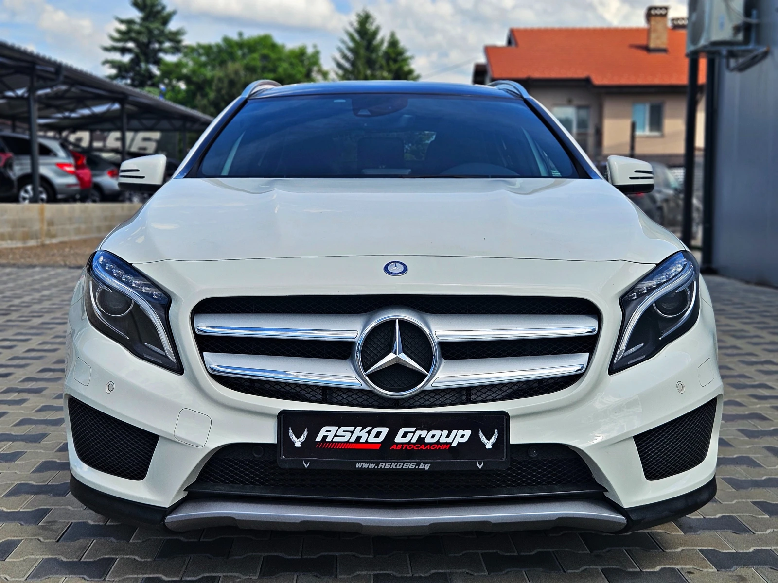 Mercedes-Benz GLA 220 AMG/4MATIC/OFFROAD/GERMANY/CAMERA/PANO/AMBIENT/LIZ - изображение 2