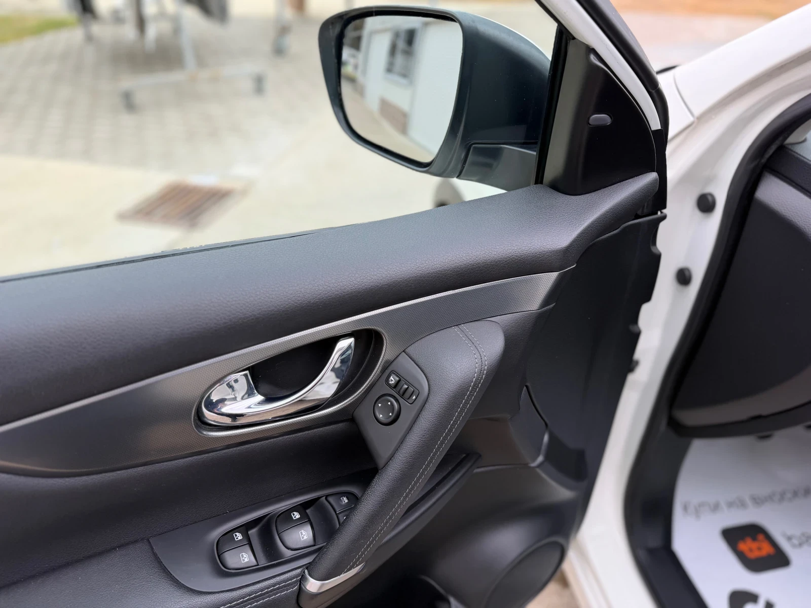 Nissan Qashqai 1.2i PANORAMA* Key less* 360 Camera*  | Mobile.bg � ����������� 8
