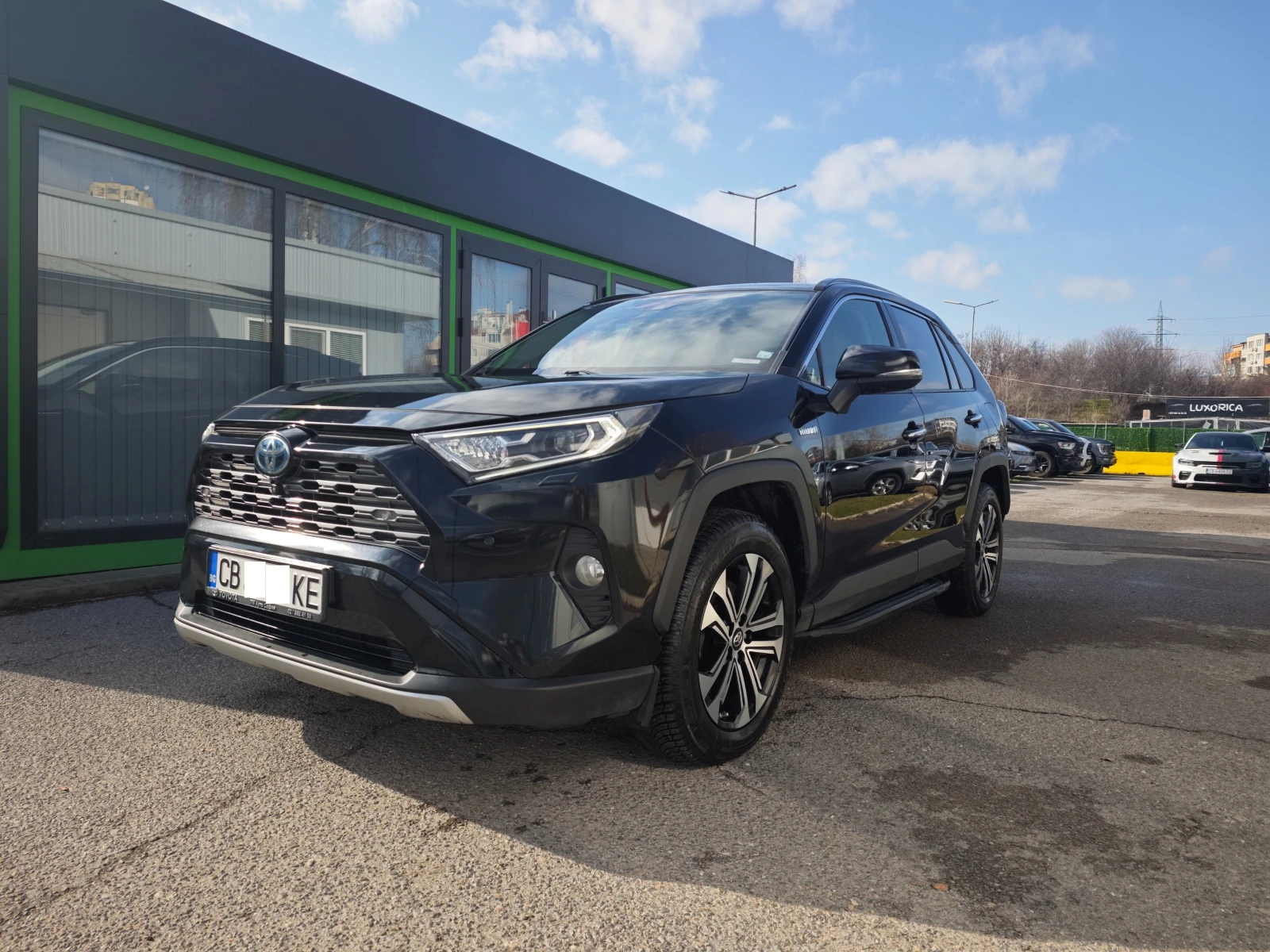 Toyota Rav4 4X4 hybrid Full - изображение 3