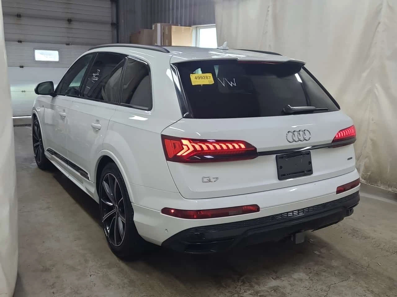Audi Q7 * PROGRESSIV | 55 TFSI | DISTRONIC | LED | PANO | , снимка 4 - Автомобили и джипове - 54906967