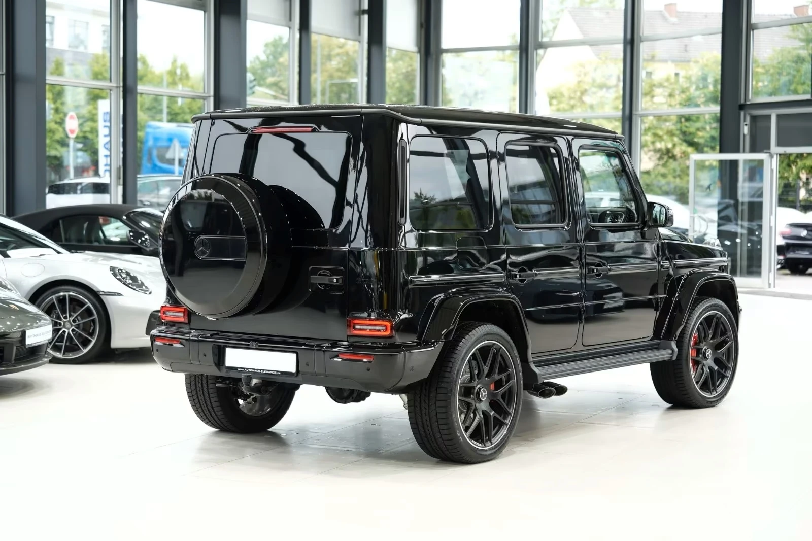 Mercedes-Benz G 63 AMG * NEW MODEL* MANUFAKTUR* CARBON* BURMESTER* 360* , снимка 7 - Автомобили и джипове - 54909325