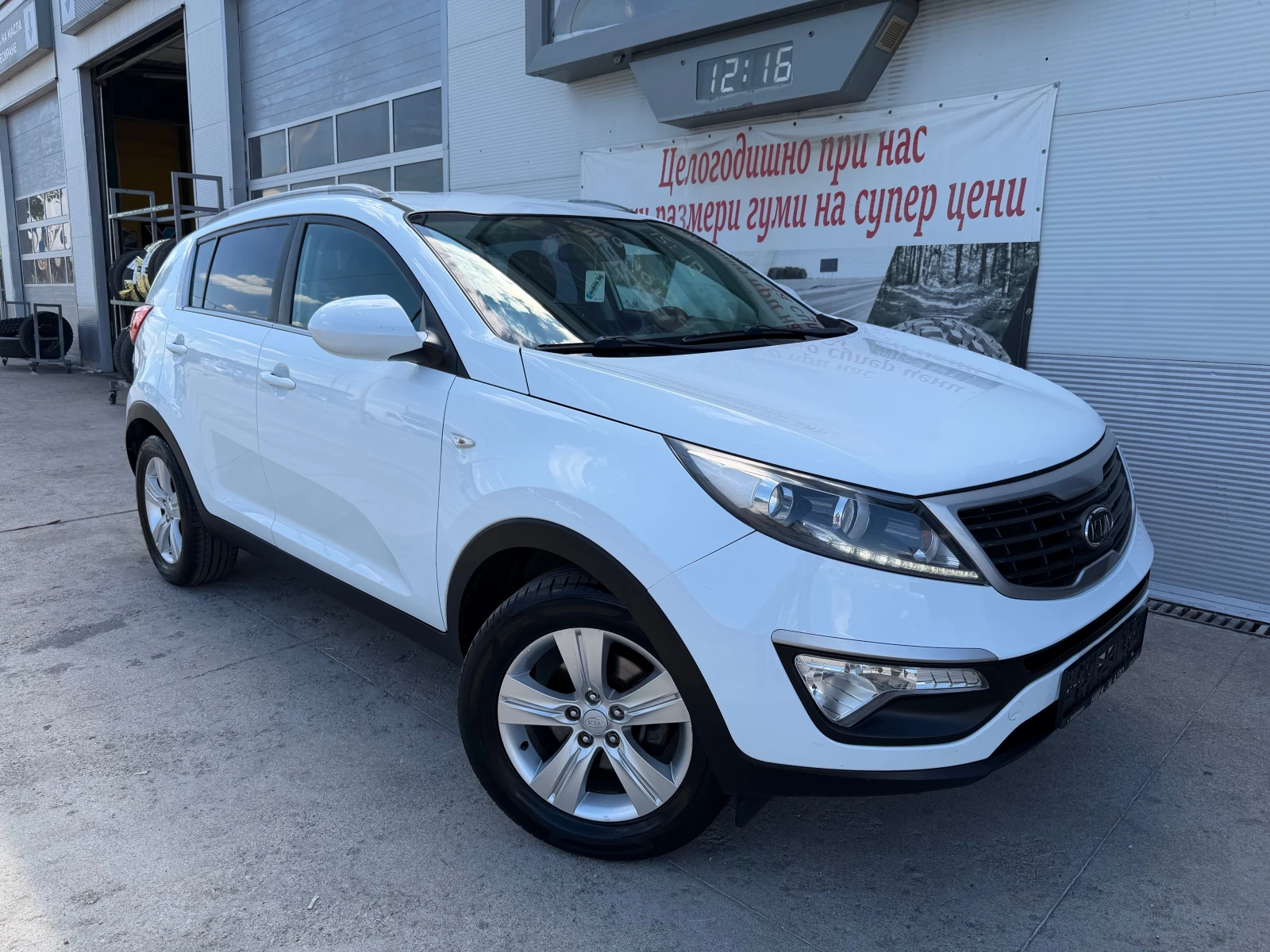 Kia Sportage 1.7CRDI, снимка 3 - Автомобили и джипове - 55235797